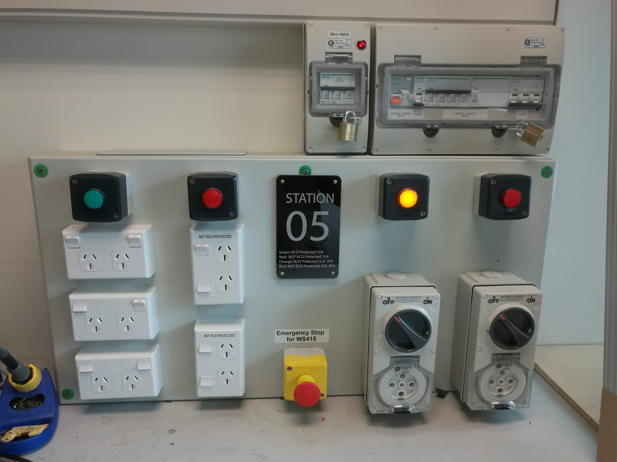 Commercial switchboard and distribution board