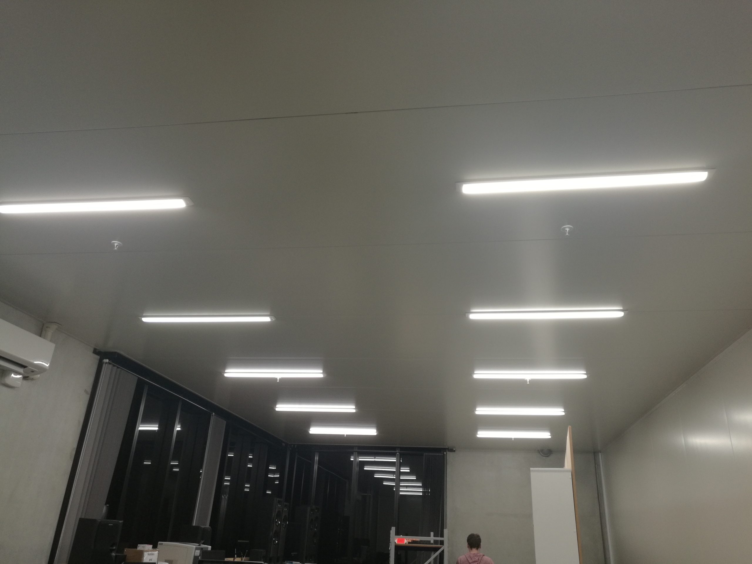 Commercial distribution board with labelled circuits