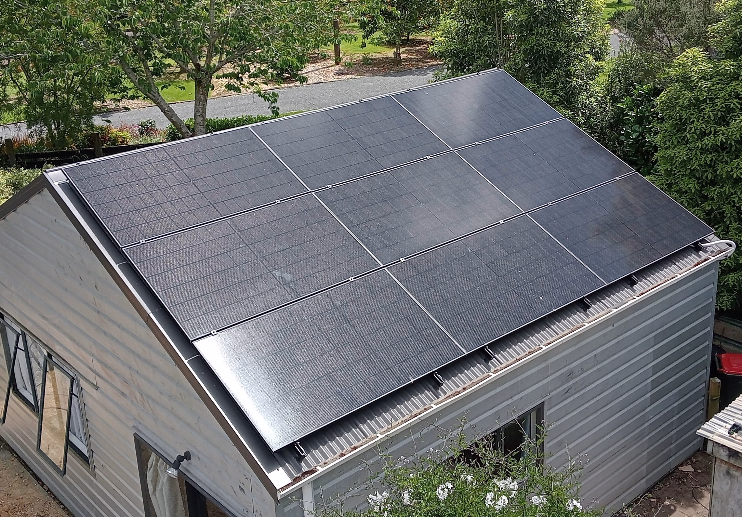 Rooftop solar array installed by DaD Electrical.